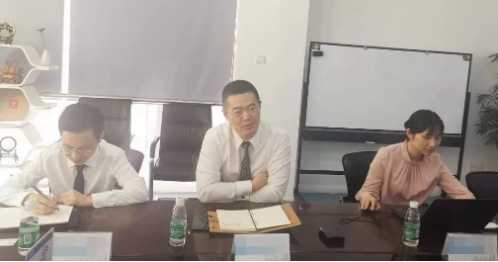 深圳分公司在互聯網+跨境電商企業(yè)舉行投資選址項目對接會，持續(xù)跟進項目落地