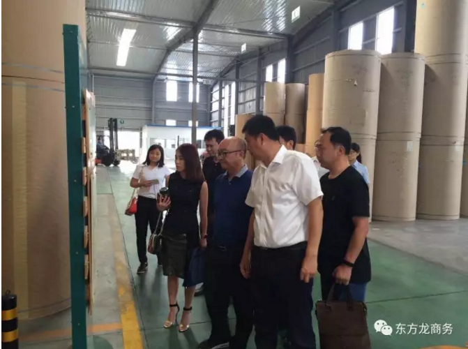 陪同湖南張家界、江蘇邳州實地考察新型包裝材料投資選址項目企業，務實推進項目合作落地